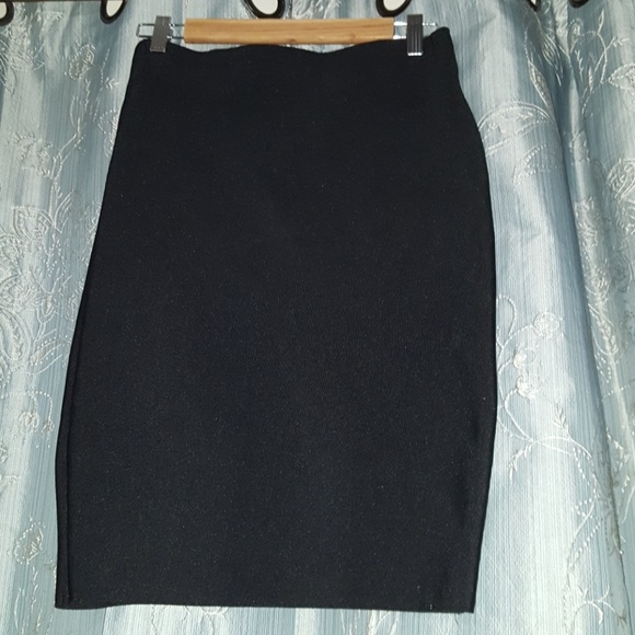 Body con pencil skirt - Picture 1 of 2